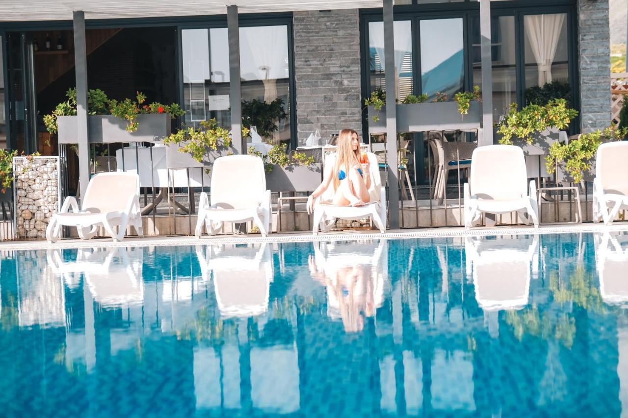 Ledina Hotel Orikum Bagian luar foto